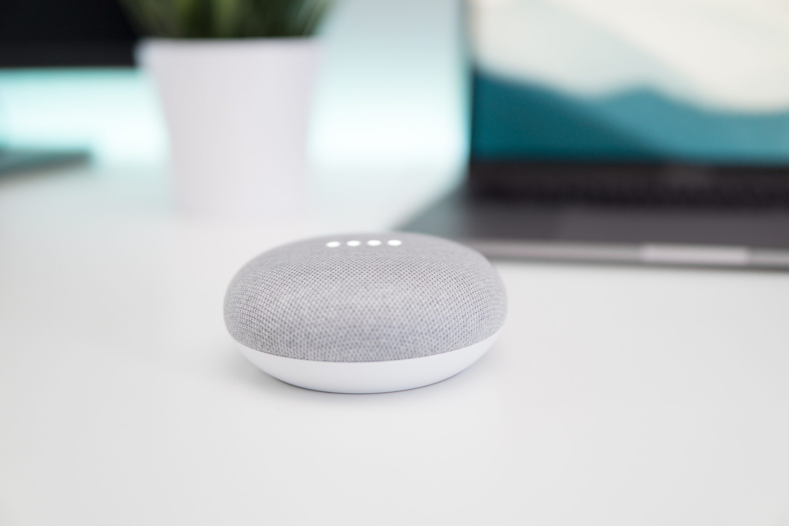 Google Home Mini smart speaker voice assistant